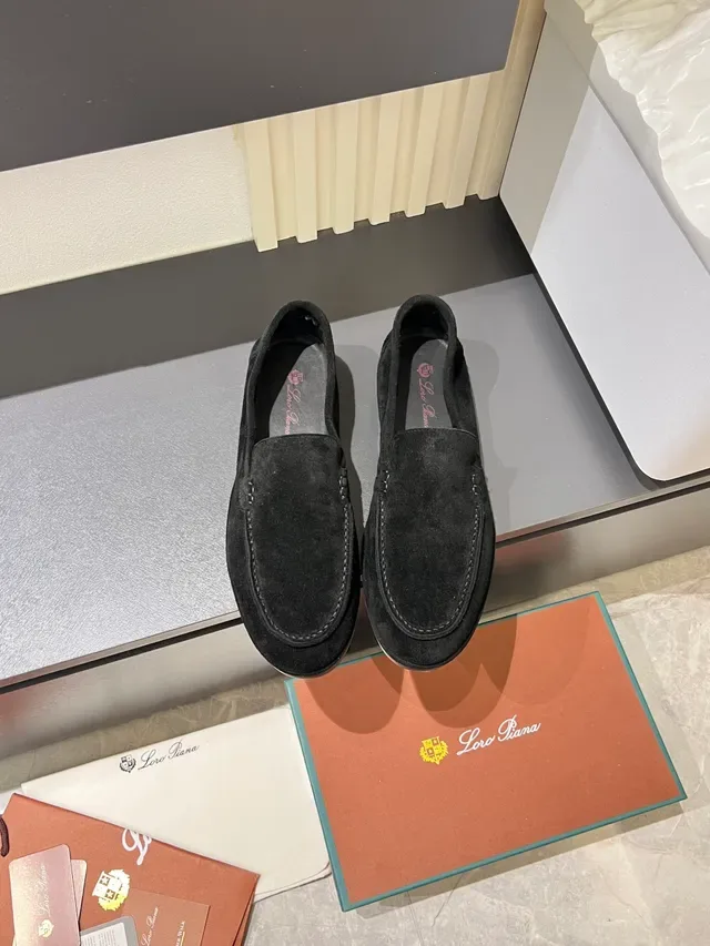 Black Brown Suede Upper Moc-Toe Construction Loafer 5