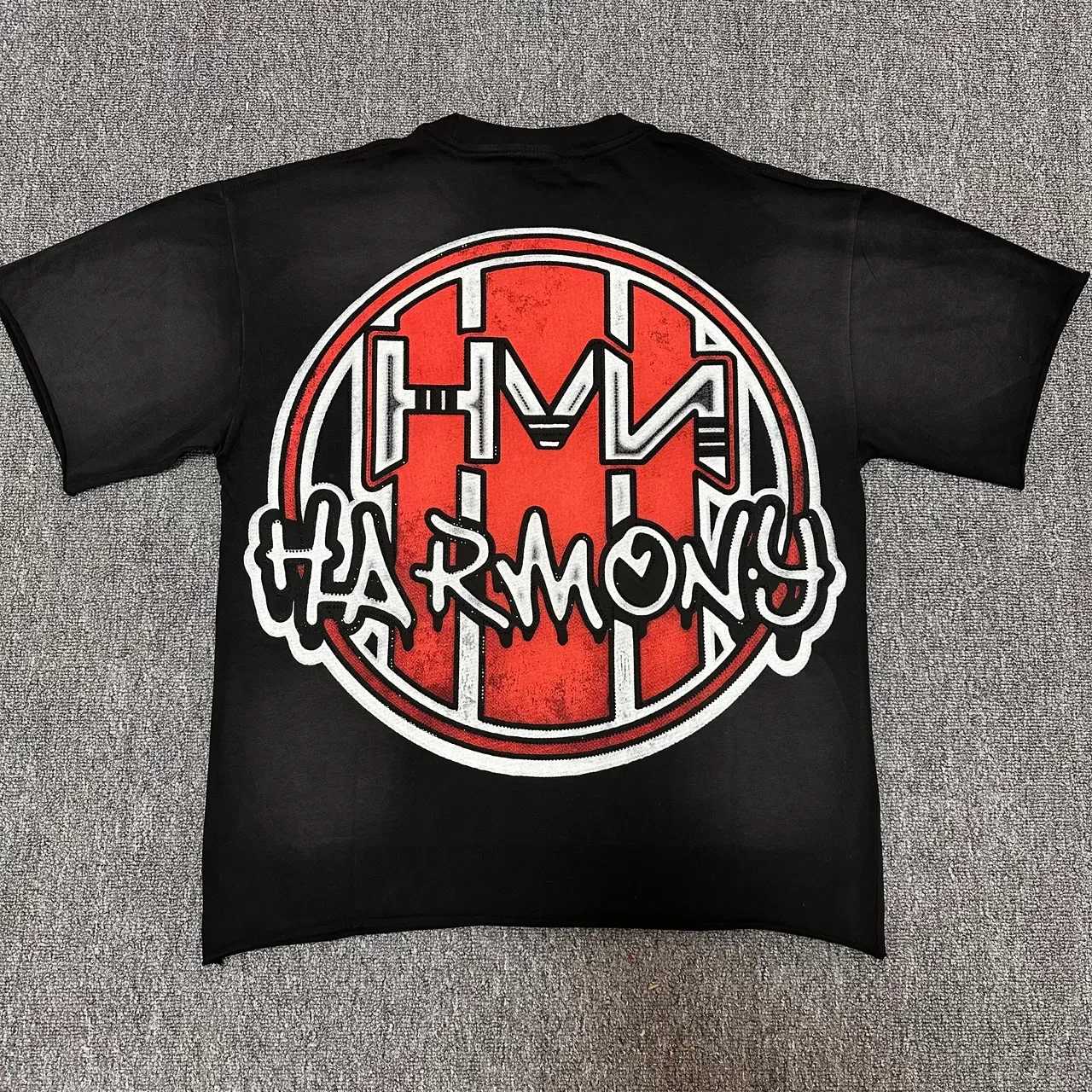 Black Graphic-Print Crew-Neck Short-Sleeve T-Shirt 2