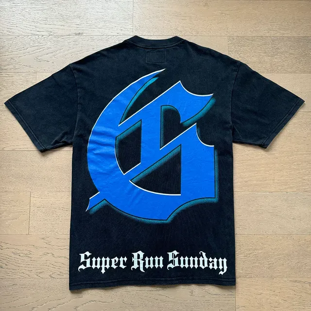 Black Graphic Print Oversized T-Shirt 6