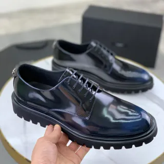Black High-Gloss Patent Leather Chunky Lug Sole Oxford Shoes