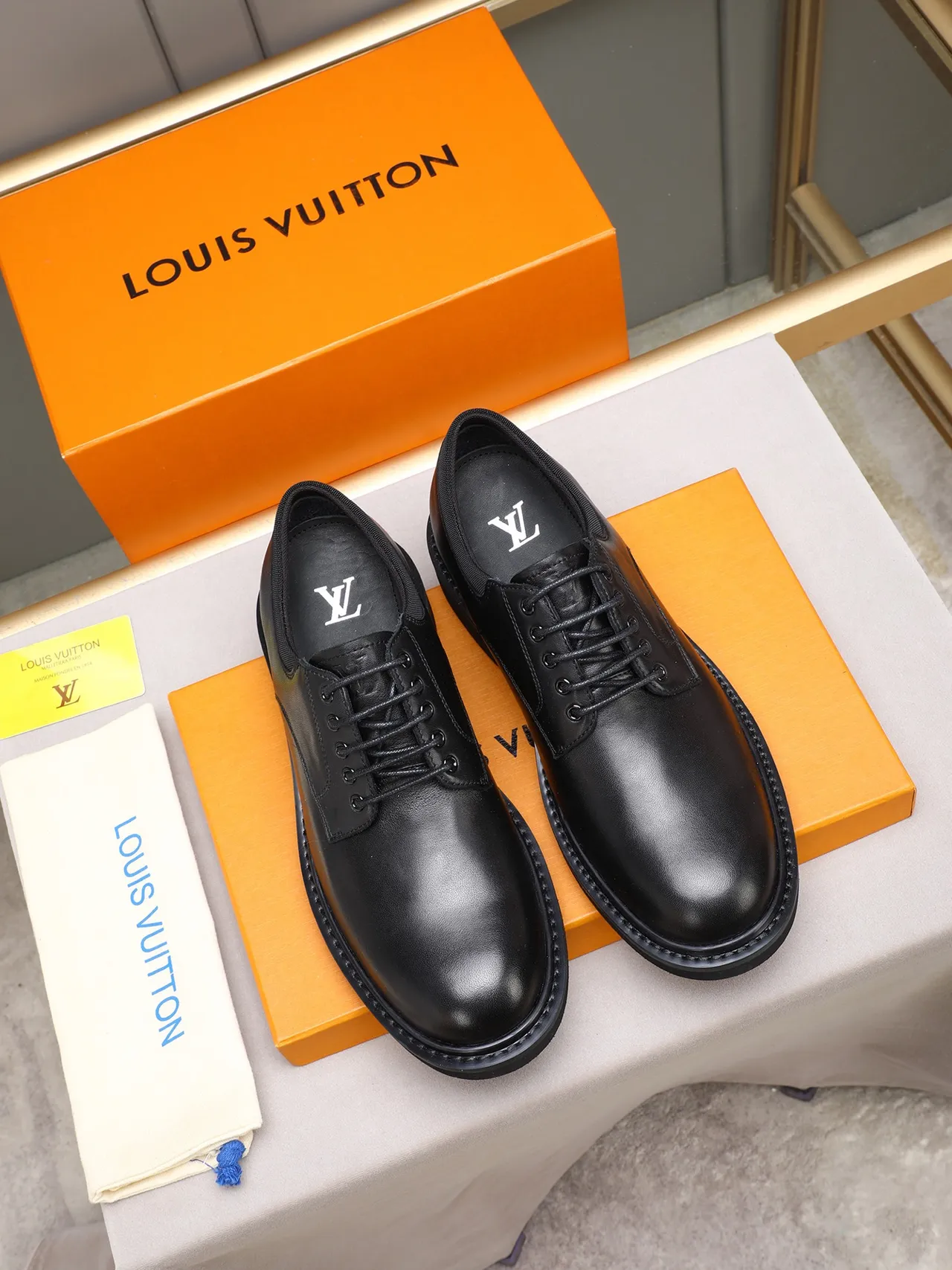 Black Leather Cap Toe Oxford Shoe 3