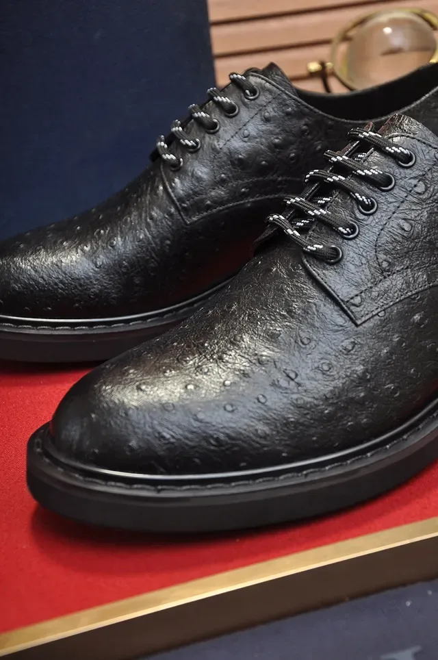 Black Ostrich-Embossed Cap Toe Oxford Shoe 2