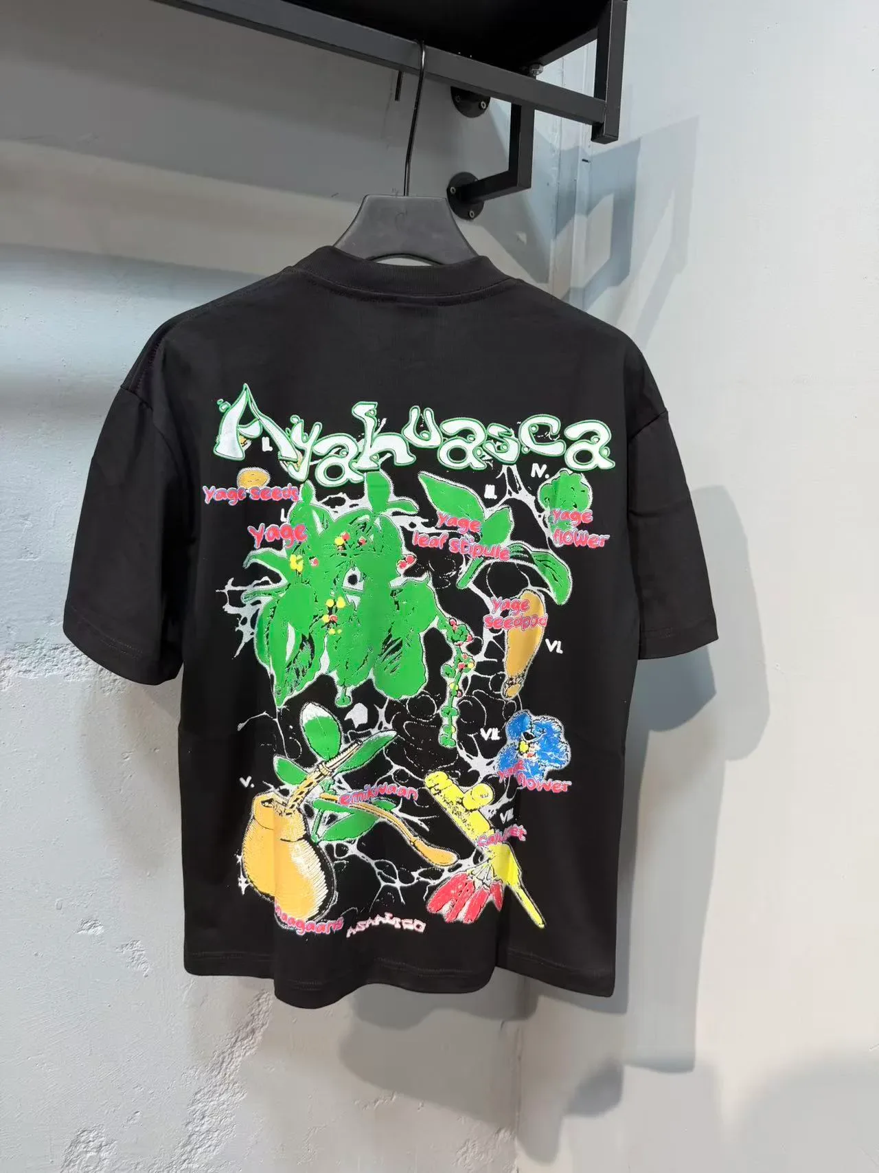 Black Pink Oversized Fit Screen-Printed Graphic T-Shirt 7