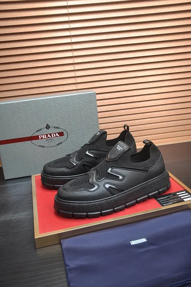 Black Slip-On Platform Sole Sneakers 4