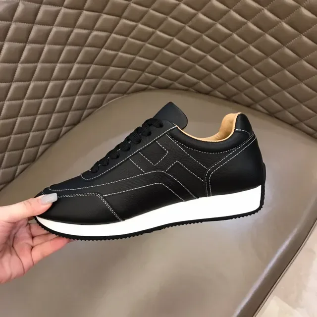 Black White Leather Upper Contrast Midsole Sneakers 3