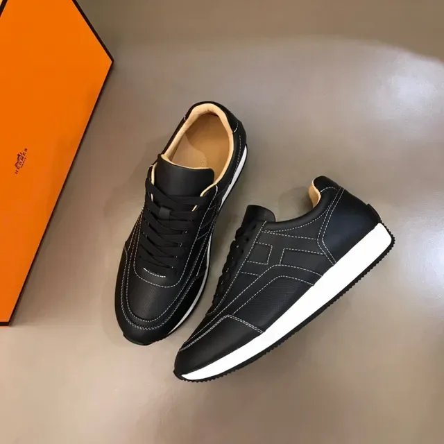 Black White Leather Upper Contrast Midsole Sneakers 6