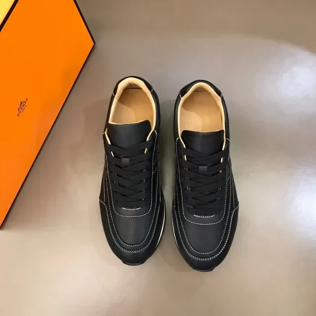 Black White Leather Upper Contrast Midsole Sneakers 9
