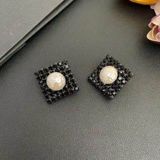 Black White Square Crystal Pavé Base Baroque Pearl Center Earrings