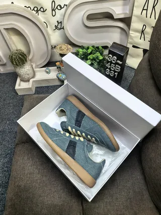 Blue Beige Denim Canvas Upper Gum Rubber Sole Lifestyle Sneakers 3