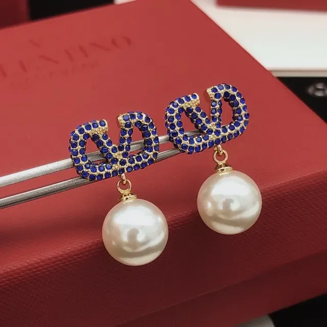 Blue Crystal Pavé Geometric Drop Pearl Earrings 3