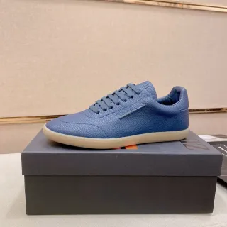 Tênis Lifestyle de Couro Azul Textura Granulada Low-Top