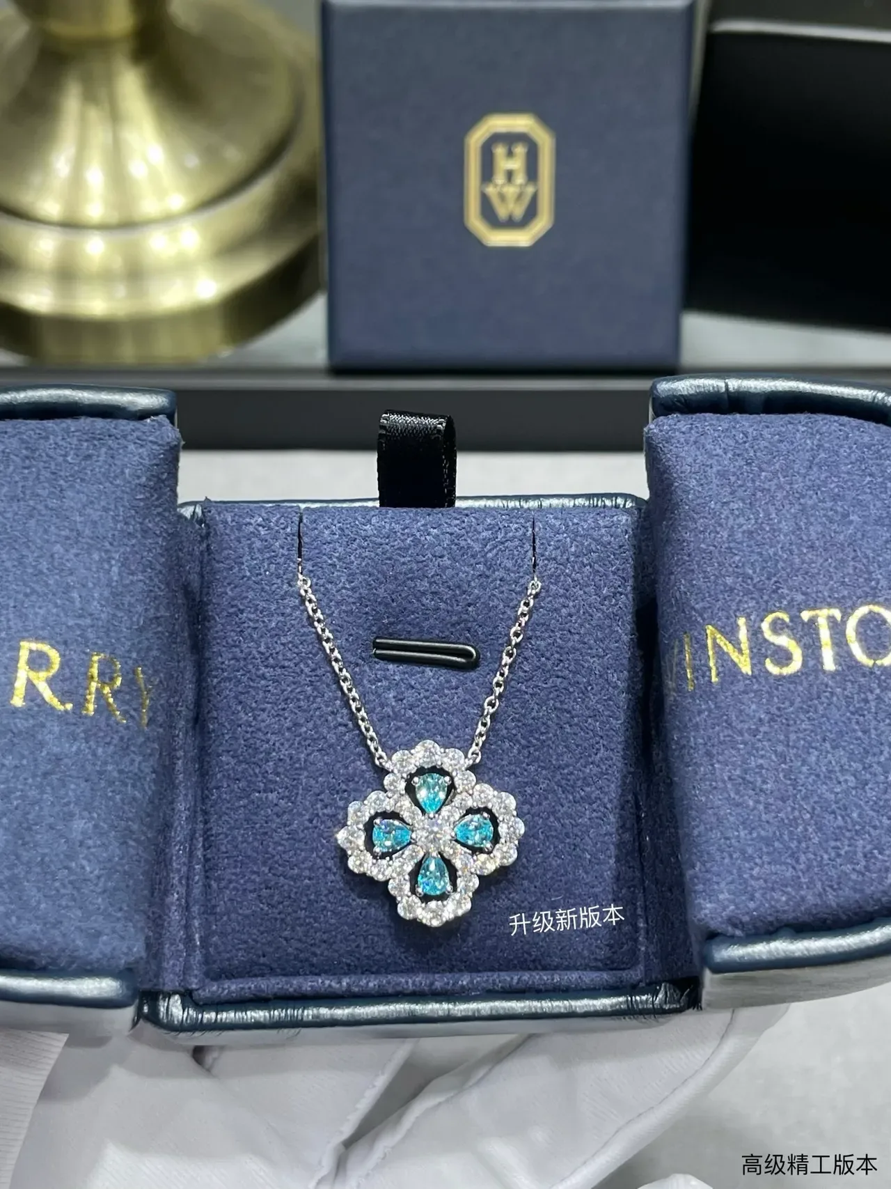 Collar Azul Plata Floral Cuadrifolio Colgante Pavé-Set Piedras Claras 5