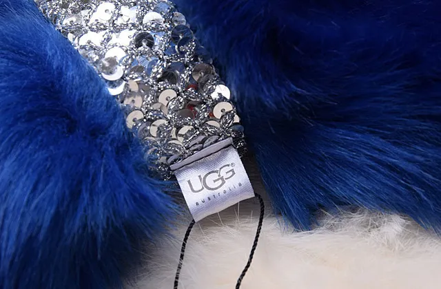 Blue Voluminous Faux Fur Scarve 8