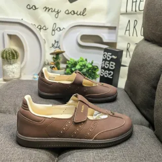 Brown Beige Leather-Like Upper Cream Lining Mary Jane Shoes