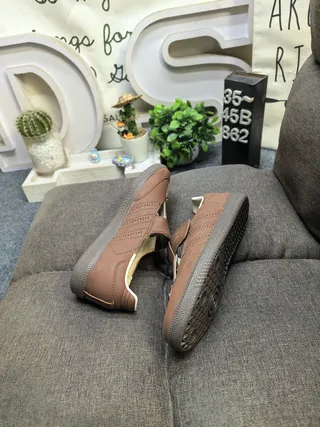Brown Beige Leather-Like Upper Cream Lining Mary Jane Shoes 6