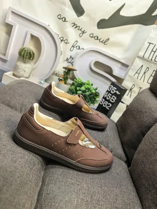 Brown Beige Leather-Like Upper Cream Lining Mary Jane Shoes 9