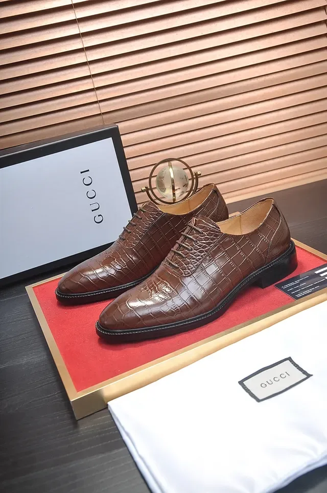 Brown Crocodile-Embossed Cap Toe Oxford Shoes 4