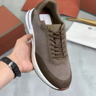 Zapatilla Lifestyle marrón de malla y ante