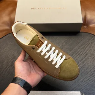 Brunello Cucinelli Marrom Verde Dois Tons Couro-Suede Cadarços Brancos Sapatos Casuais