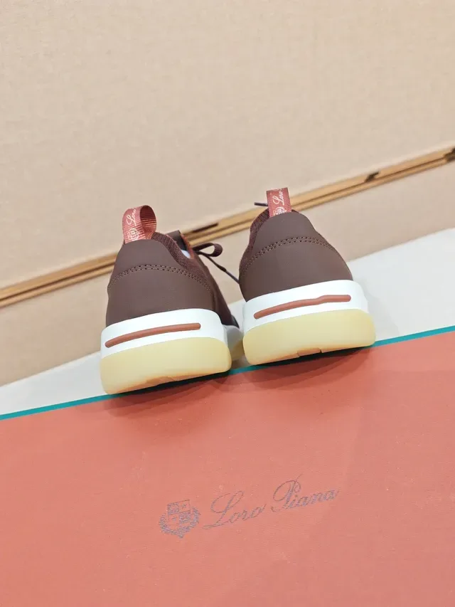 Burgundy Blue Knit Upper Suede Toe Cap Sneakers 3
