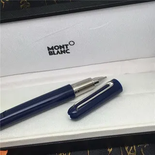 Sac à main avec clip métallique couleur bordeaux doré élégant avec capuchon de stylo 14