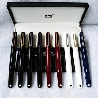 Sac à main avec clip métallique couleur bordeaux doré élégant avec capuchon de stylo 16