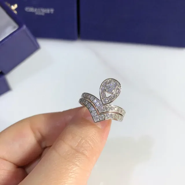 CHAUMET White Silver Teardrop Halo Double V-Band Ring 9
