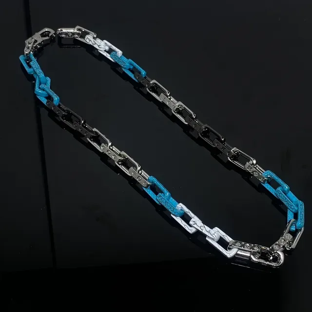 Chunky Two-Tone Resin Link Chain Necklace 2