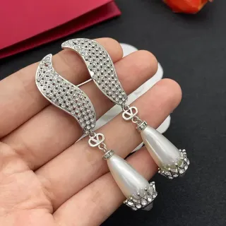 Crystal-Paved Wing and Teardrop Pearl Dangling Earrings