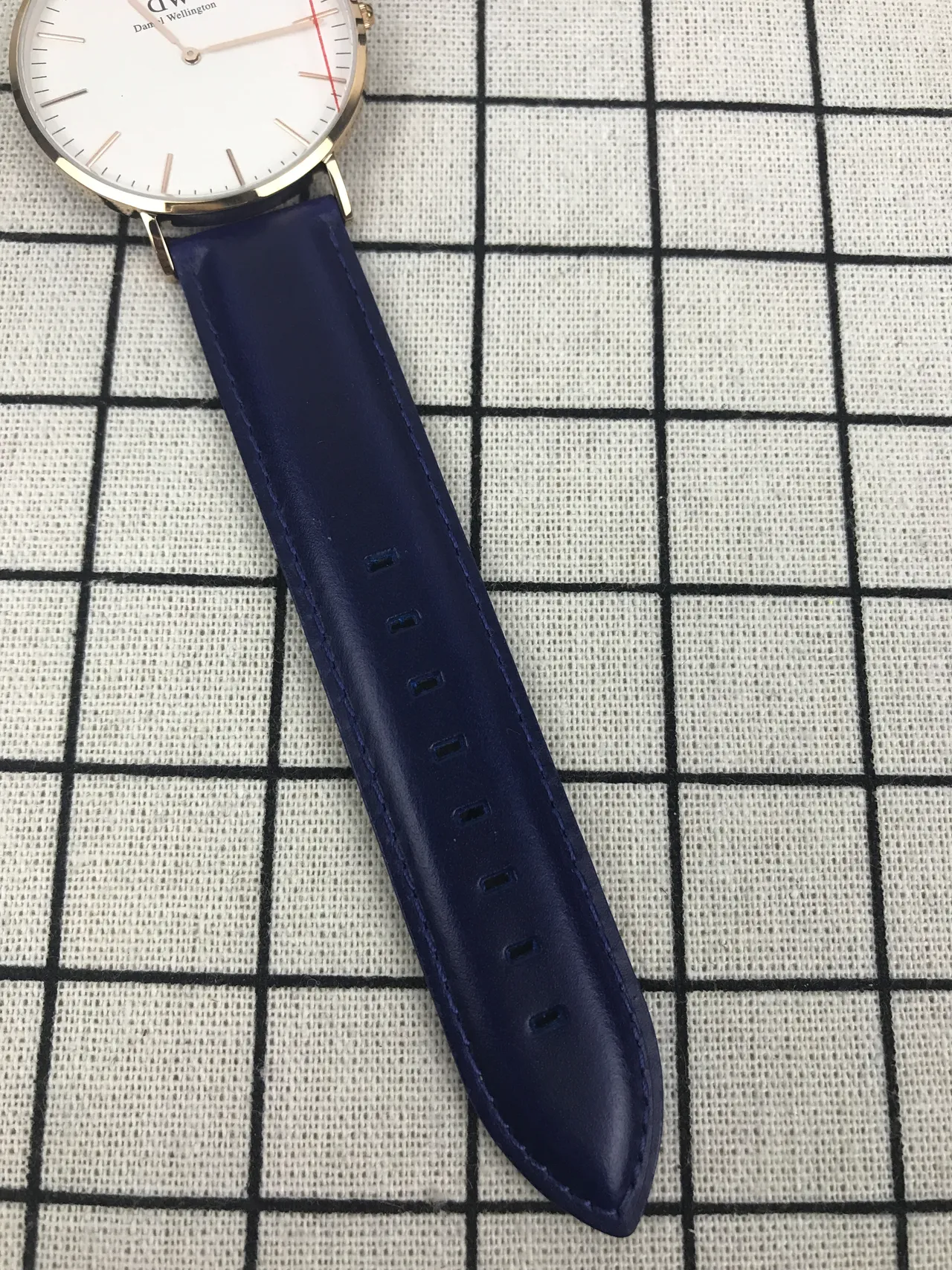 Daniel Wellington Classic Petite Blue Leather Quartz Watch 4