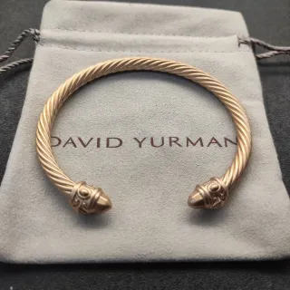 سوار David Yurman Cable Classics Twisted Cable لون ذهبي