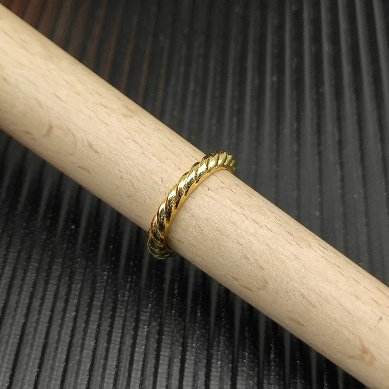 David Yurman Cable Collection فضي ذهبي ملتوي قابل للتراكم خاتم 4