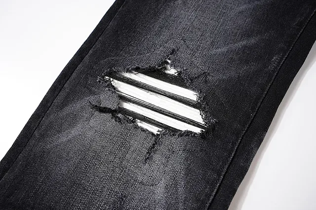 Distressed Slim-Fit Black Ripped Jeans 12