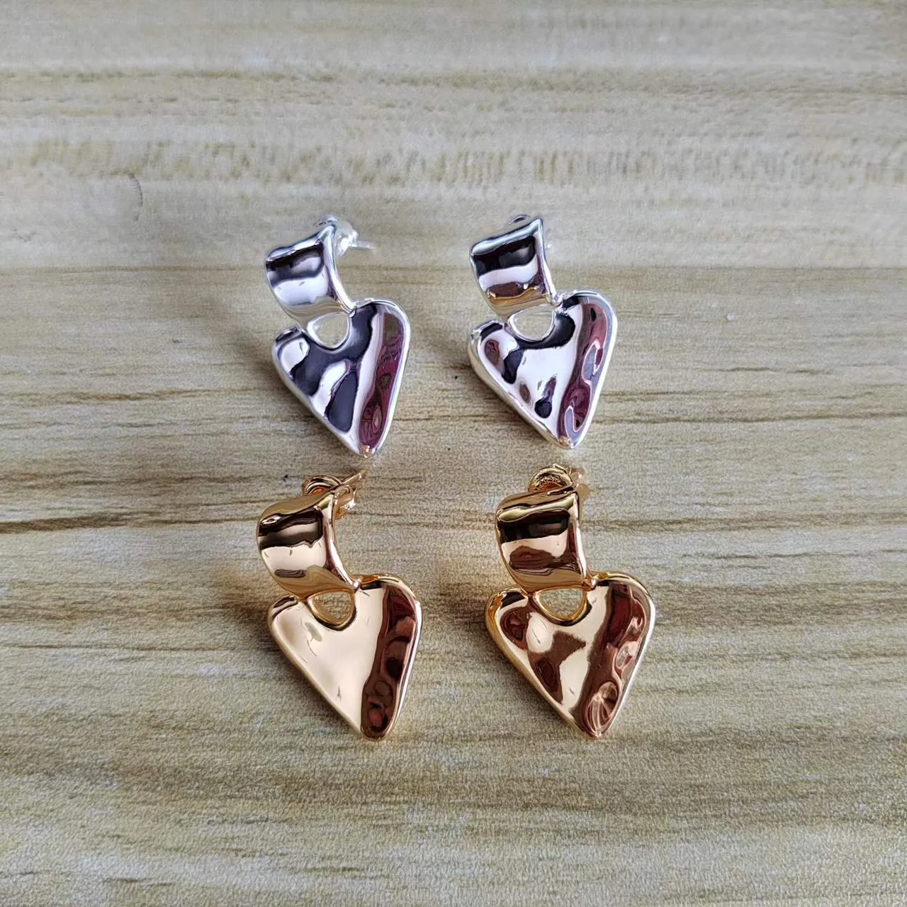 Dual-Stone Faceted Oval and Round Stud Earrings 15