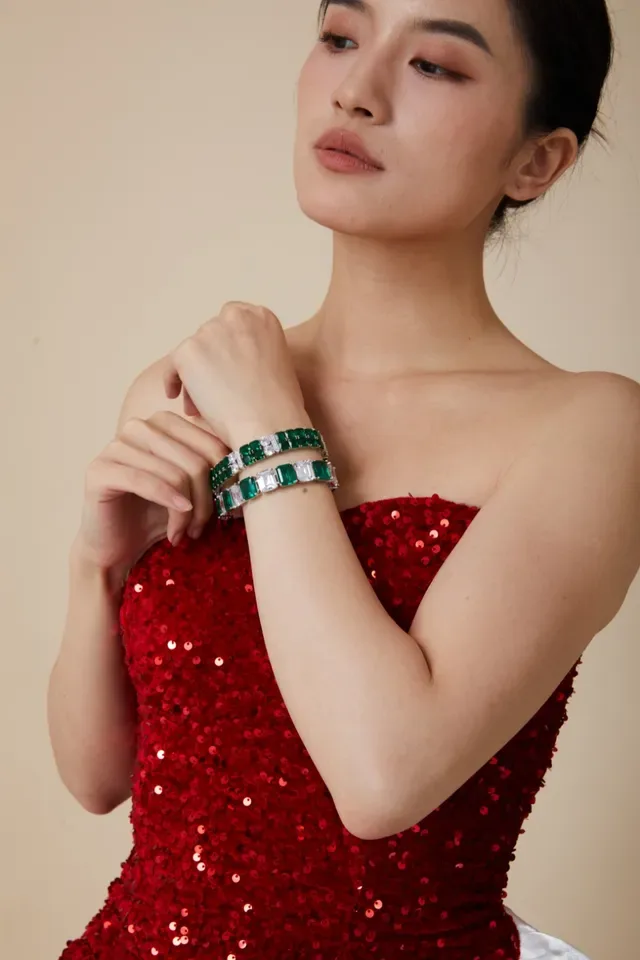 Emerald and Clear Rectangular Stone Channel-Set Bracelet 3