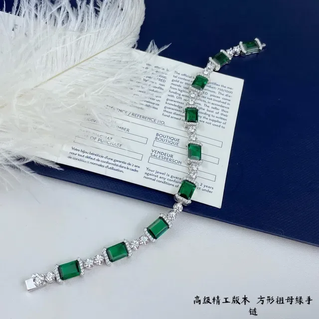 Emerald Green Rectangular Stone Link Bracelet 3