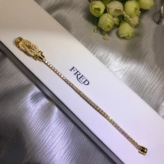 Fred Force 10 Knot Pavé Crystal Gold-Tone Bracelet 2