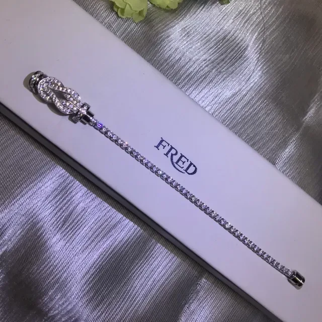Fred Force 10 Knot Pavé Crystal Gold-Tone Bracelet 4