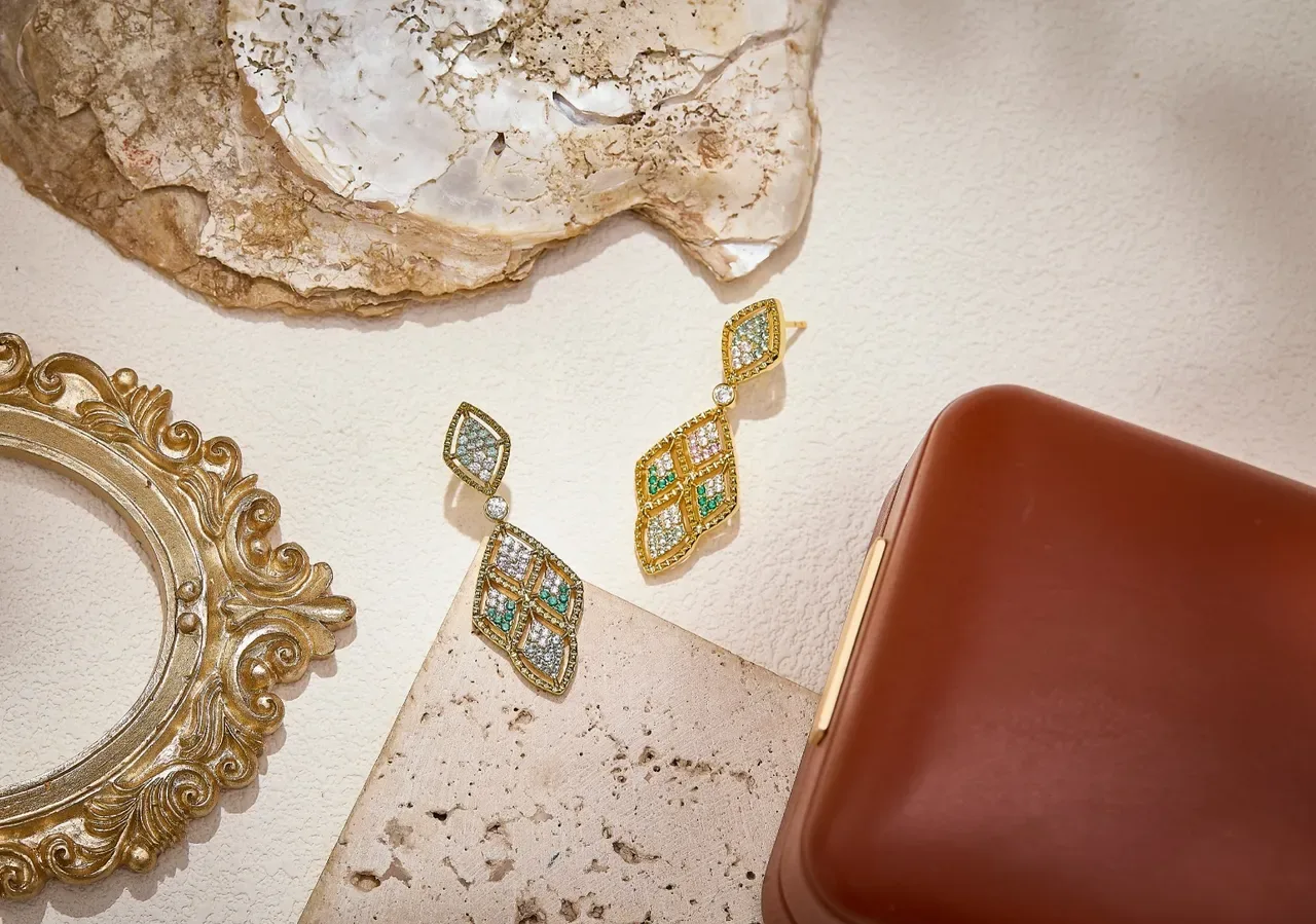 Geometric Lattice Pavé-Set Gemstone Dangling Earrings 4