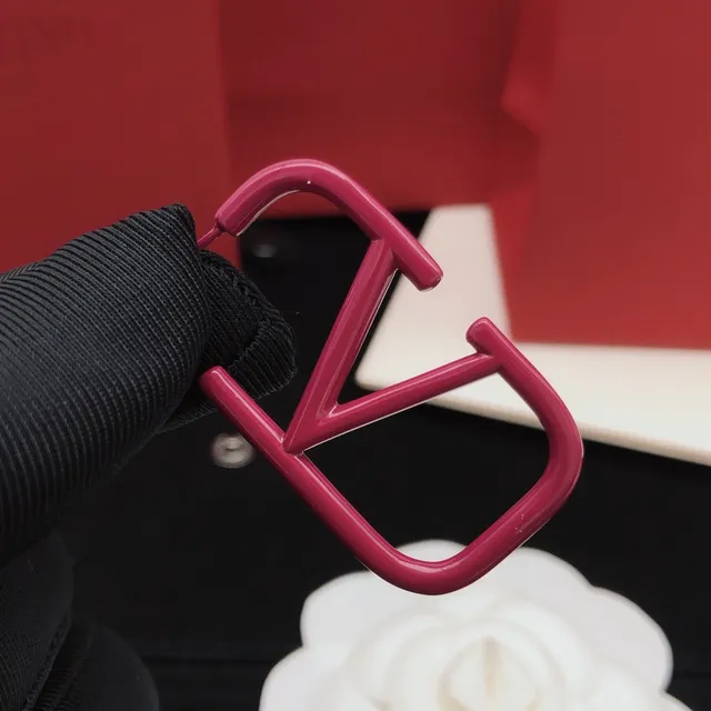 Geometric Matte Pink Open-Frame Hoop Earrings 6