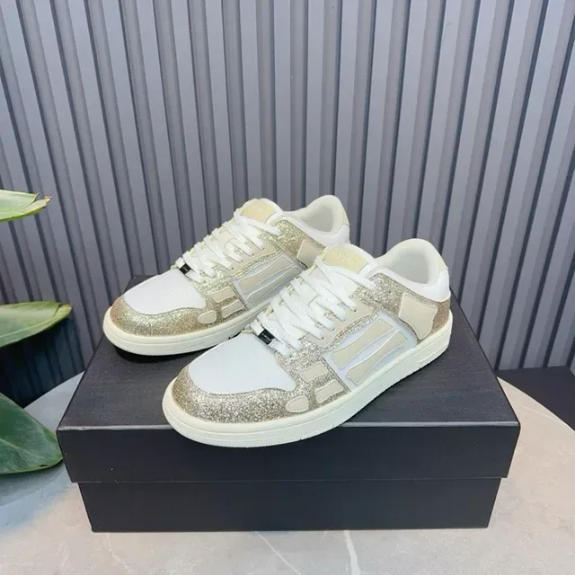 Glitter-Accented Panelled Low-Top Lifestyle Sneakers 2