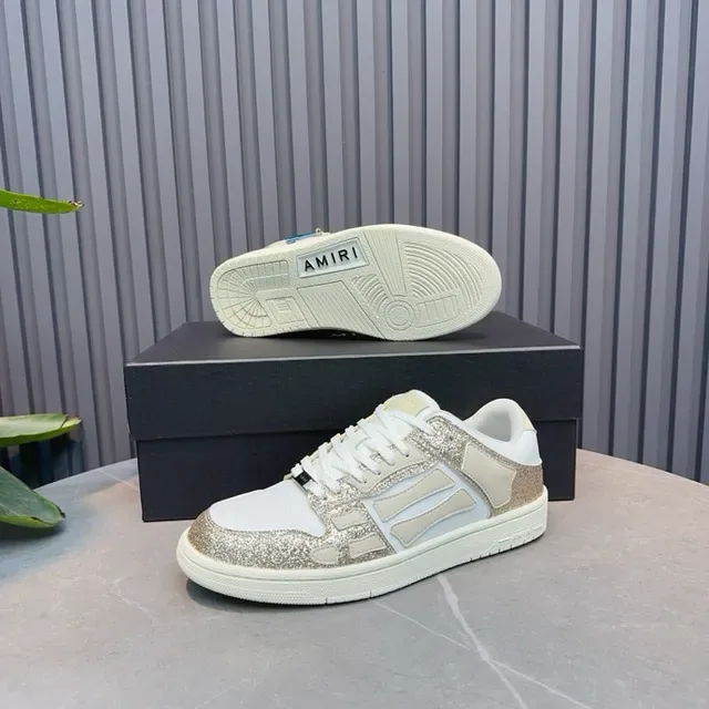 Glitter-Accented Panelled Low-Top Lifestyle Sneakers 7