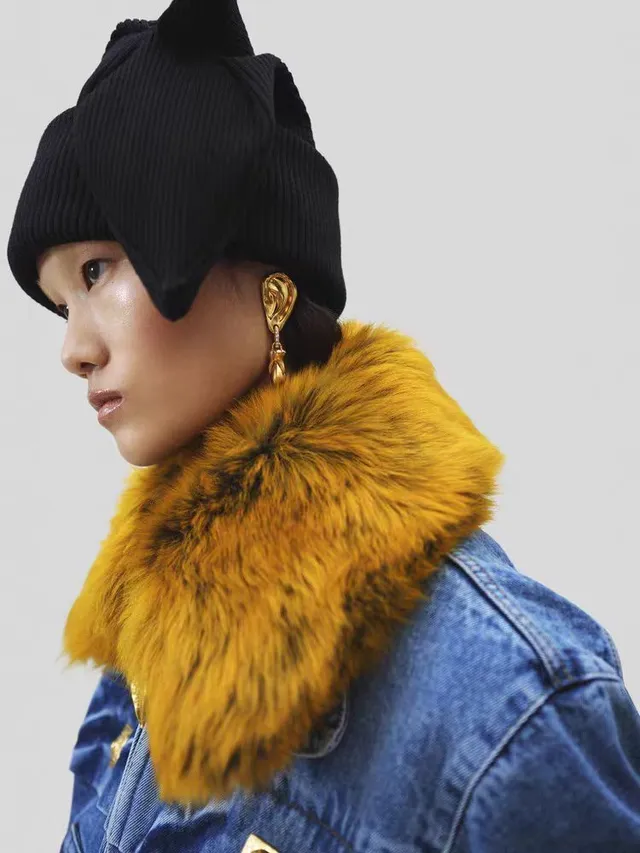 Gold Black Sculptural Top Asymmetrical Drop Earrings 2