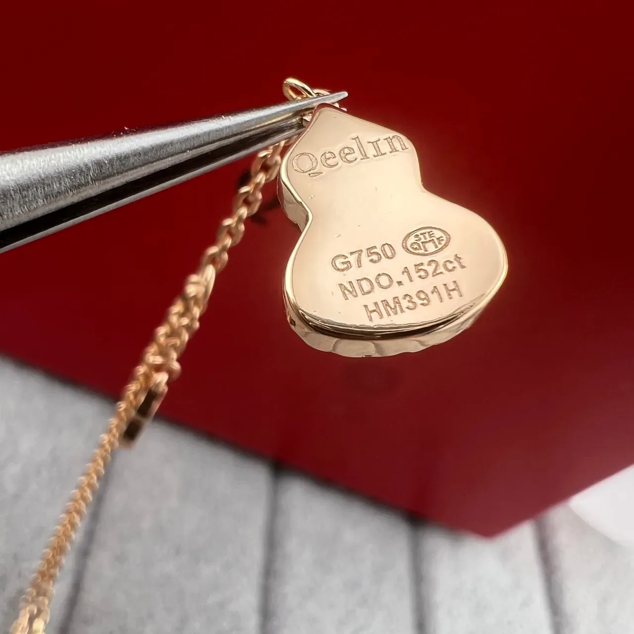 Gold Red Chain Double-Gourd Pendant Necklace 2