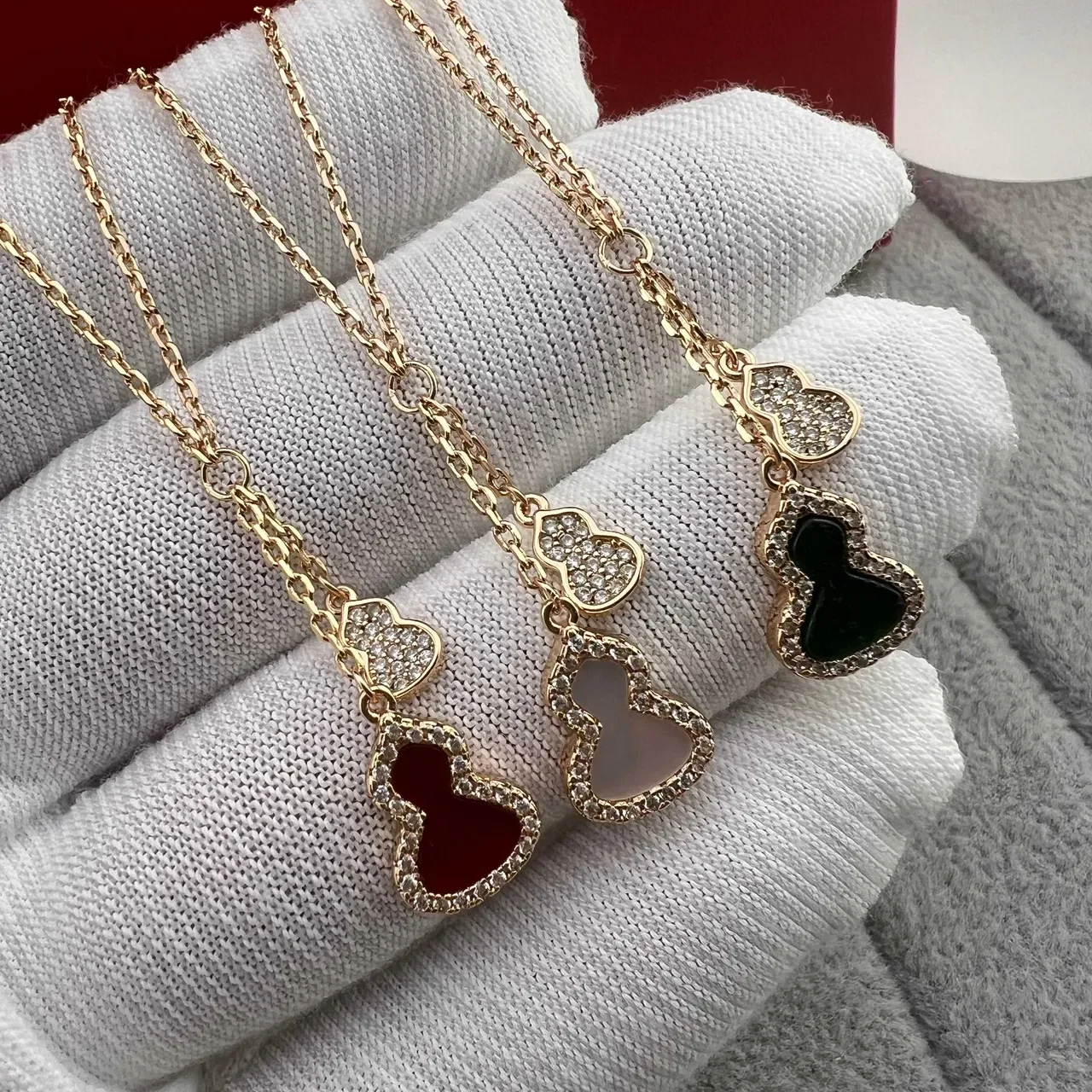 Gold Red Chain Double-Gourd Pendant Necklace 6