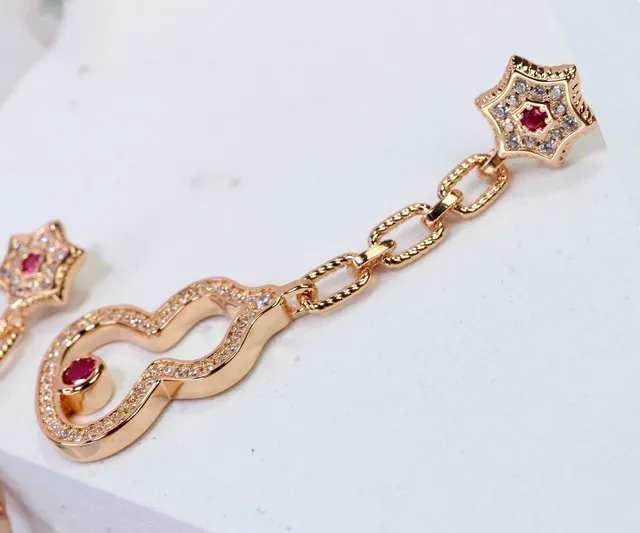 Gold Red Gourd-Shaped Star-Top Earrings 6