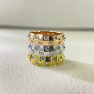 Gold Silver Faceted Band Pavé-Set Square-Cut Stones Ring
