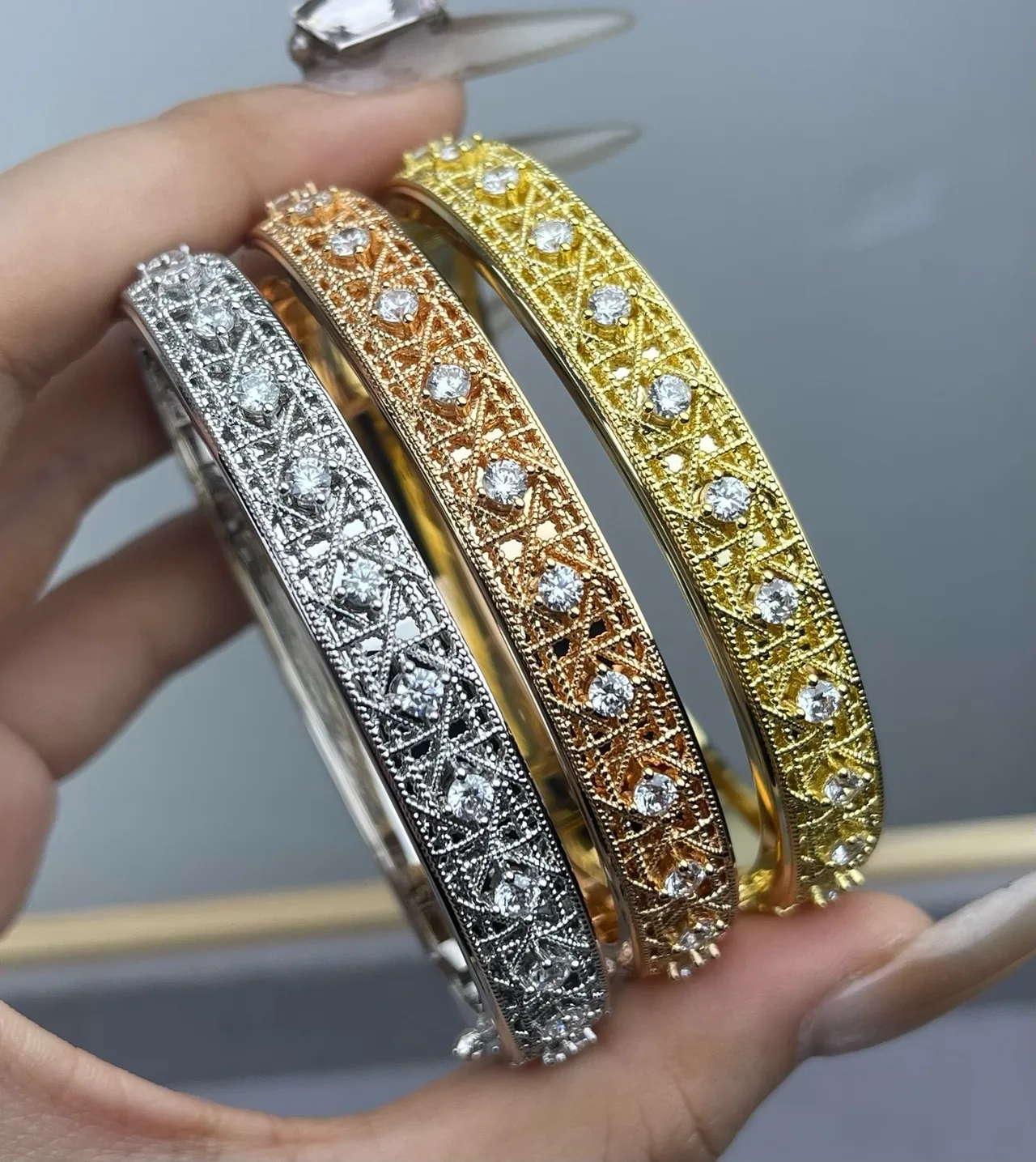 Gold Silver Filigree Lattice Pavé-Set Stones Bracelet 2