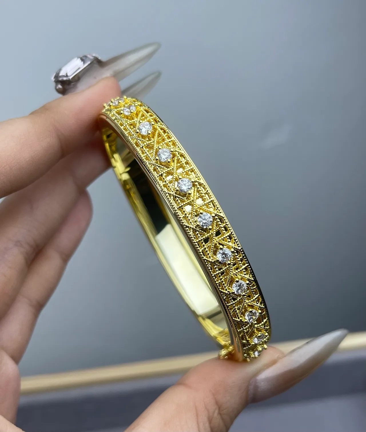 Gold Silver Filigree Lattice Pavé-Set Stones Bracelet 3