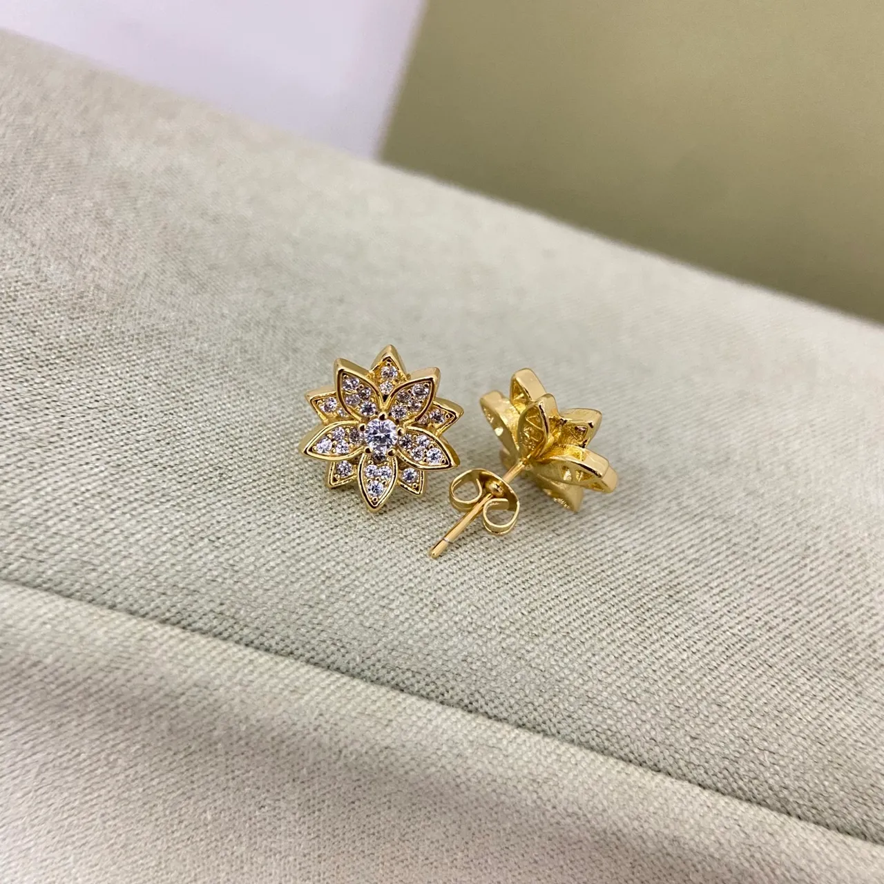 Gold Silver Floral Petal Silhouette Pavé Crystal Setting Earrings 5